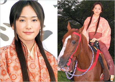 新垣結衣が乗馬・時代劇初挑戦映画『BALLAD 名もなき恋のうた』出演時の画像