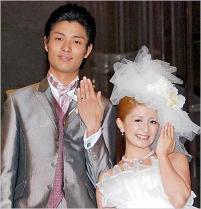 矢口真里と元夫・中村昌也の結婚式画像