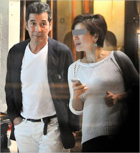 フライデーの井上順と30歳年下恋人の元報道キャスター