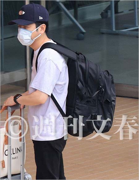 二宮和也が秋田空港に滞在時の画像