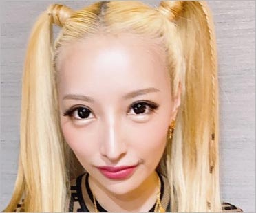 加藤紗里