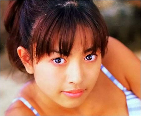 片瀬那奈が17歳の頃の顔画像