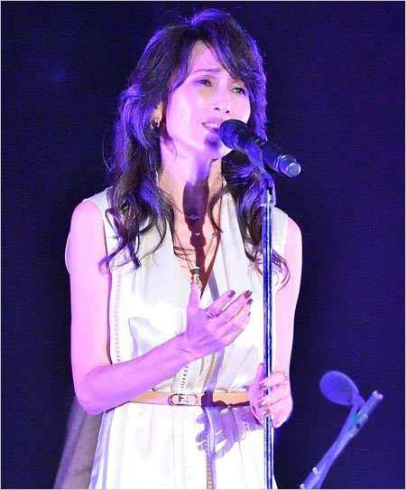 工藤静香『西本願寺音舞台』画像