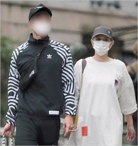 SHELLYと新恋人カメラマン2ショット