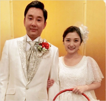 石川梨華と旦那・野上亮磨の結婚披露宴画像