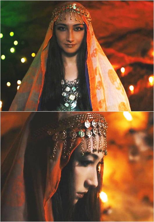 香椎由宇がNHKドラマ『オリバーな犬』出演時の画像