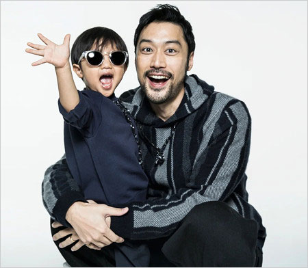 内田朝陽と息子の画像