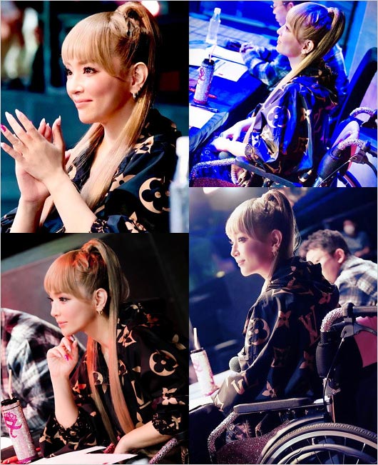 浜崎あゆみ車椅子姿の画像