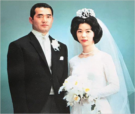 長嶋茂雄と妻・亜希子の結婚式画像