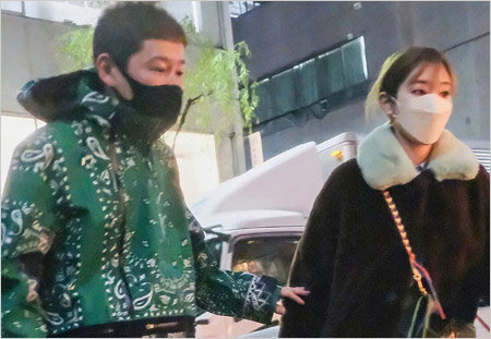 前澤友作社長と彼女・梅村妃奈子(元サイレントサイレン)