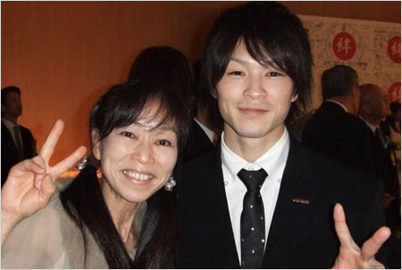 内村航平選手と母親・内村周子