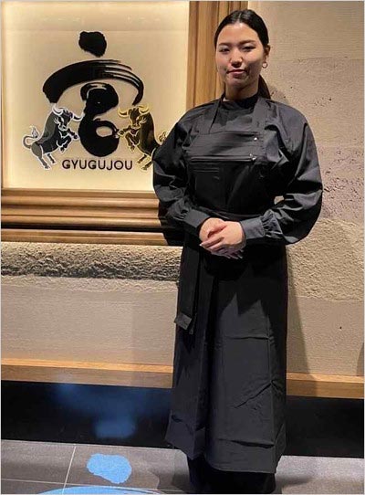 宮迫博之の焼肉屋『牛宮城』スタッフ制服画像