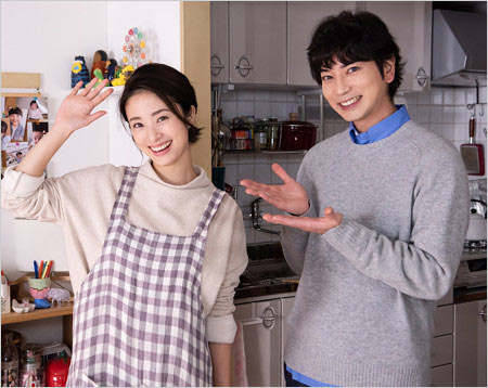 上戸彩と松本潤『となりのチカラ』夫婦役共演画像