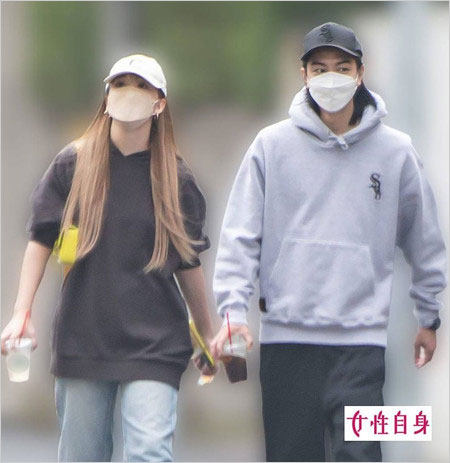 藤田ニコルと彼氏・稲葉友の初2ショット画像