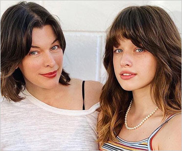 ミラ・ジョヴォヴィッチと娘エヴァーアンダーソン