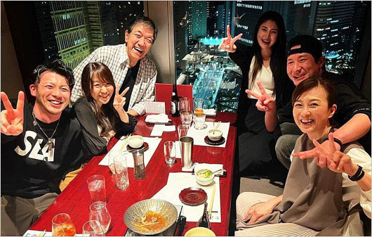 森尾由美と大好き五つ子の集合インスタグラム画像