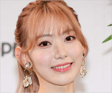 宮脇咲良