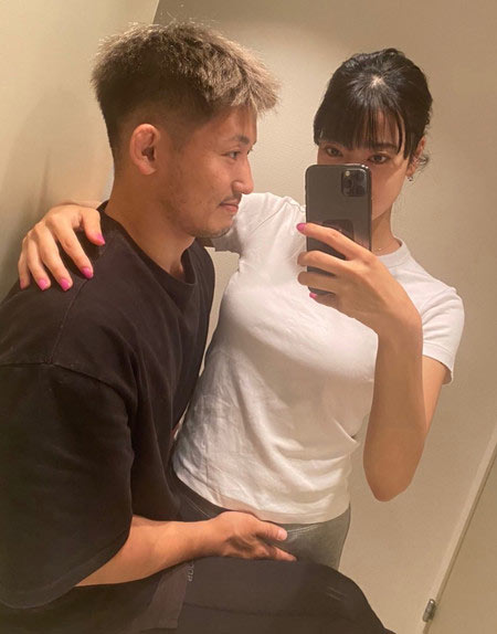 才賀紀左衛門が恋人・阪田絵莉の第1子妊娠発表ブログ画像