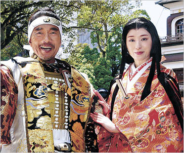 竹中直人&栗山千明「金沢百万石まつり・百万石行列」