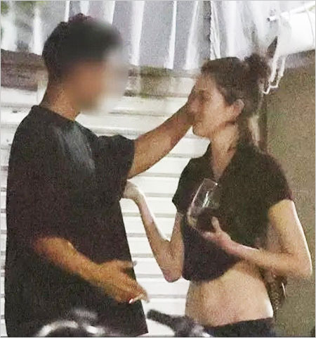 女性自身の森星＆イケメン実業家のデート画像