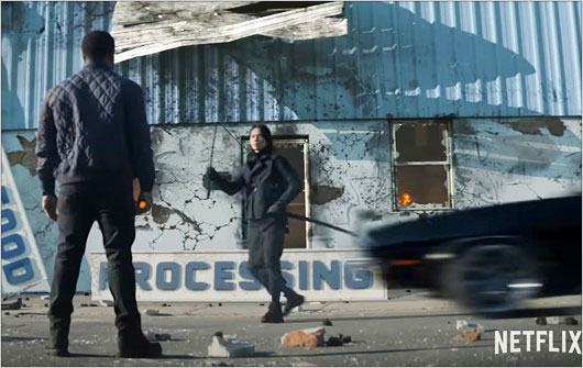 山下智久ハリウッドデビュー作『マンフロムトロント』登場シーン