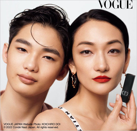 冨永愛&長男・冨永章胤がVOGUE JAPAN親子共演画像