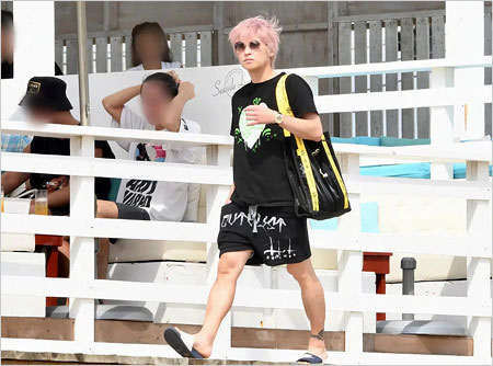 手越祐也プライベート私服画像