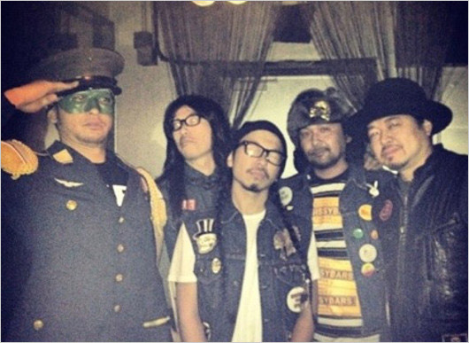 長瀬智也の覆面バンドTHE SISSY BARS