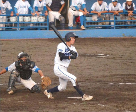 谷亮子と谷佳知の長男・谷佳亮が高校野球千葉大会出場時の画像