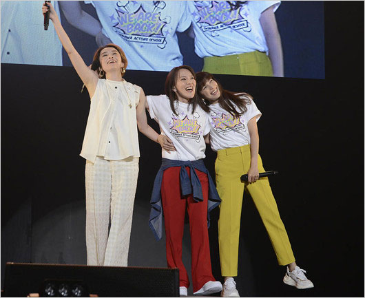 SPEEDの3人が沖縄アクターズスクール大復活祭で再集結の画像