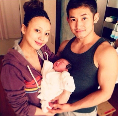 才賀紀左衛門&あびる優