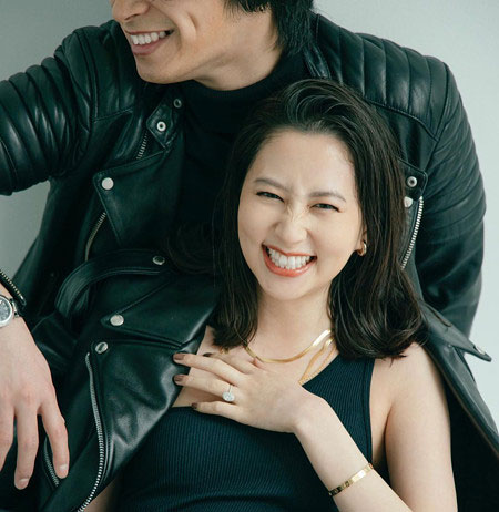 河北麻友子と夫・松本英渡の画像