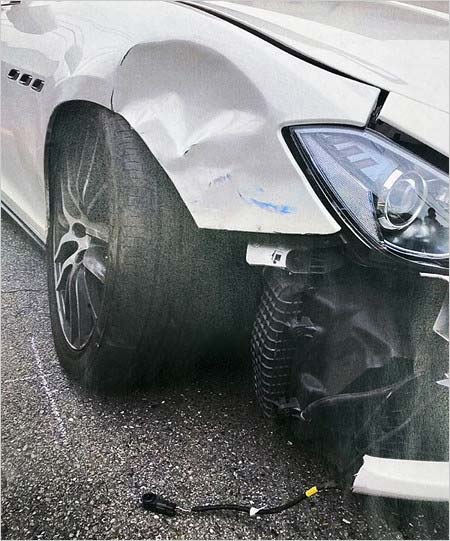 清水アキラの息子がマセラティ・ギブリで交通事故後の画像