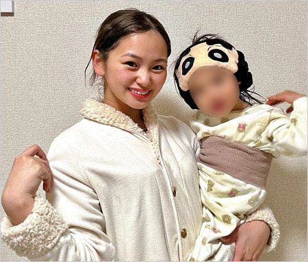 元HKT48筒井莉子と子供の画像