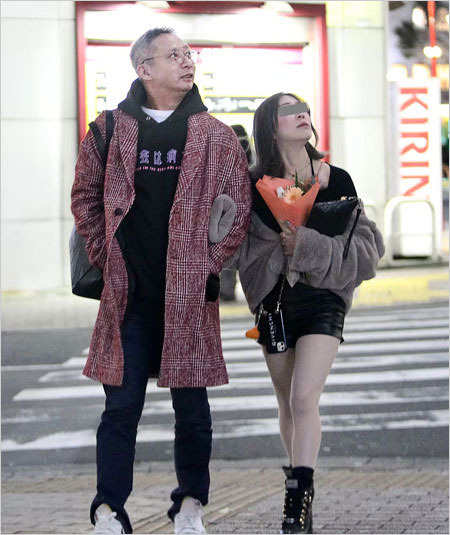 いしだ壱成と彼女のデート・FRIDAY撮影画像