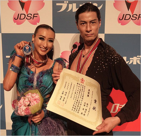 浅田舞とオチョ進藤学