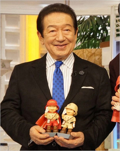 草野仁とスーパーヒトシ君人形