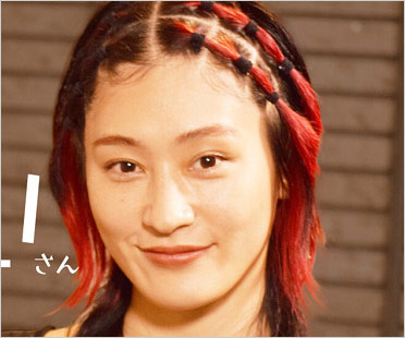 コムアイ(元水曜日のカンパネラ)