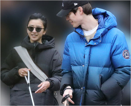 黒島結菜と宮沢氷魚デート画像