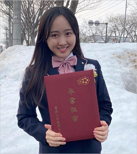 本田望結『青森山田高校』卒業式後の画像