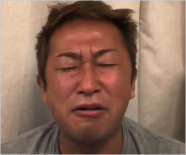 ガーシー号泣インスタライブ画像