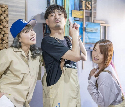 中村昌也のバー店員のダンサーSUGURI&長田真友子