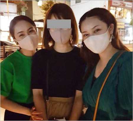 平慶翔議員の元妻・美咲子と平愛梨・平祐奈の画像