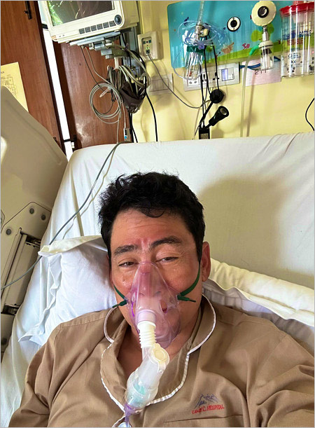 野口健がマナスルでトラブル、酸素マスク着用画像