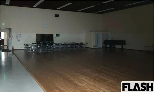 NHK放送センター西7階リハーサル室内部