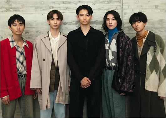 メンズノンノ2023新専属モデル 冨永愛と沢村一樹の息子