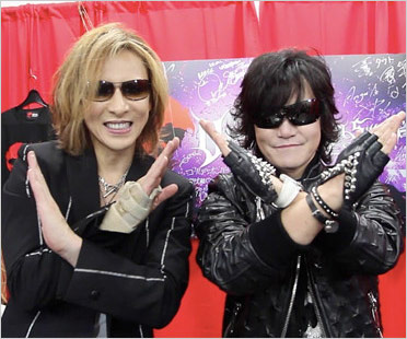 X JAPANのYOSHIKIとToshl