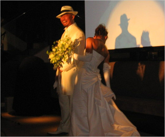 木村拓哉の弟・木村俊作と元妻の結婚パーティー画像