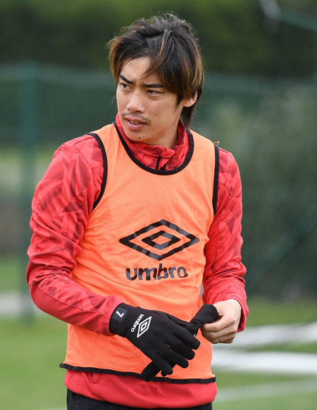 スタッド・ランスの練習に参加した伊東純也選手