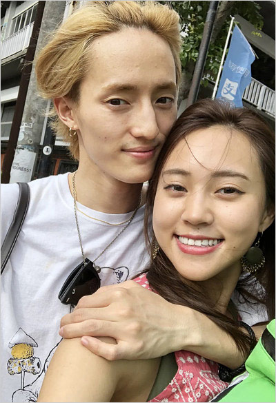 Travis Japan川島如恵留と彼女・高橋茉莉の流出2ショット画像（週刊誌フライデーより）